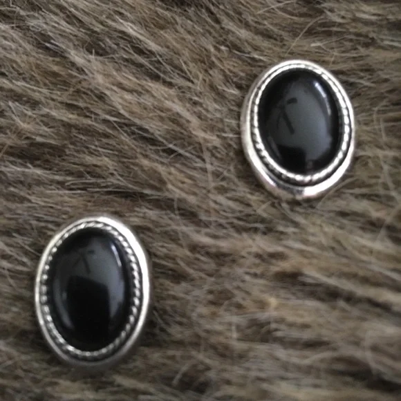 Vintage silver tone black cabochon glass earrings