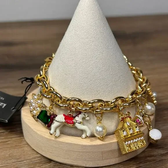 NWT Kate Spade Winter Wonderland Charm Bracelet Gold