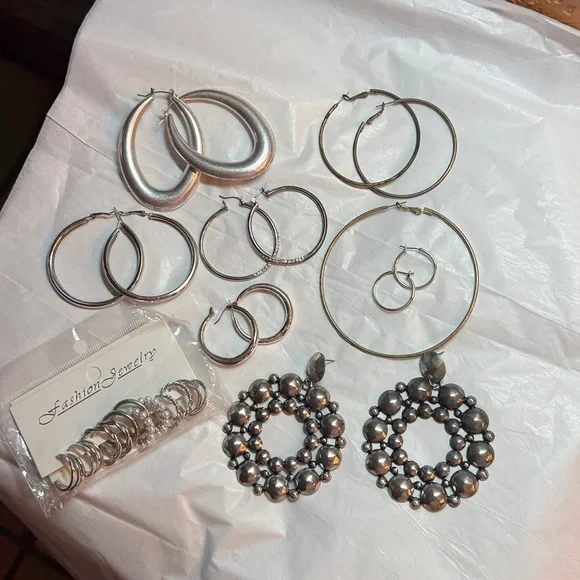 Lot of silver earring