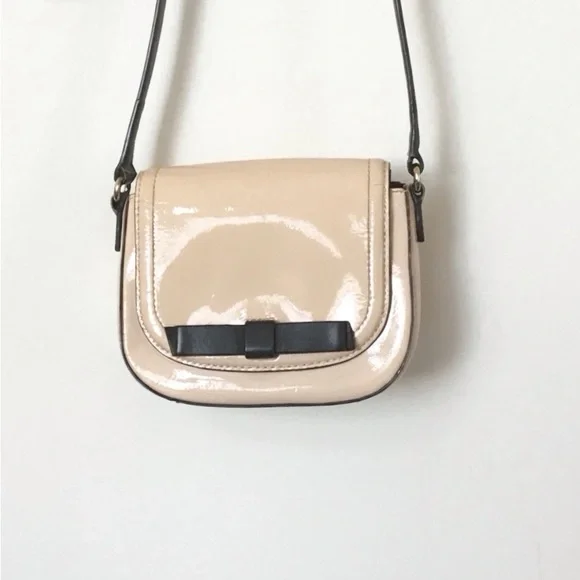 Kate Spade Beacon Court Angelica Cream Leather Bow Crossbody Bag
