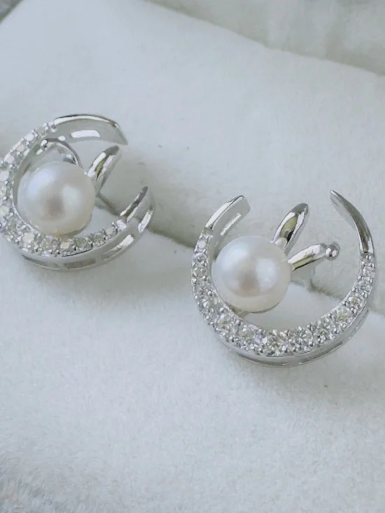 Sterling Silver Bunny Pearl Moissanite Stud Earrings
