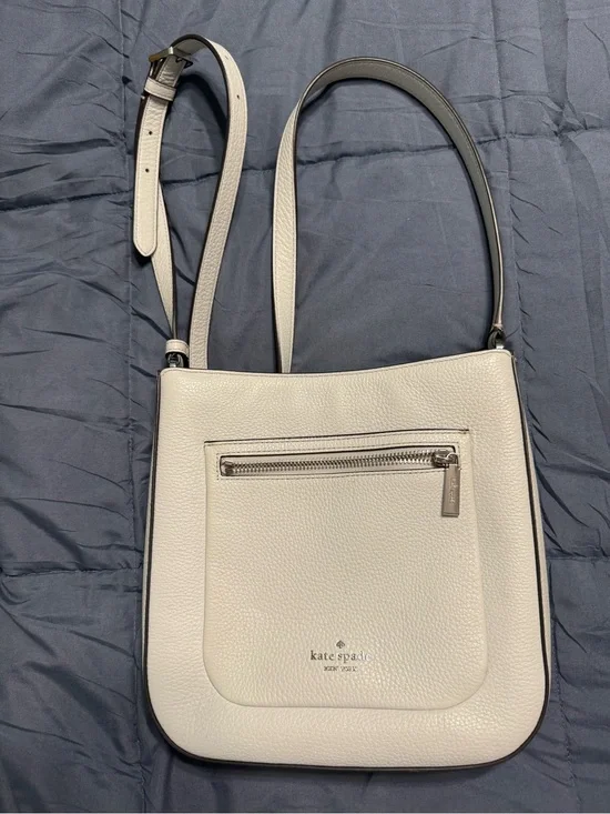 Kate Spade Leila Jackson silver Pebbled Leather Crossbody Messenger  Bag