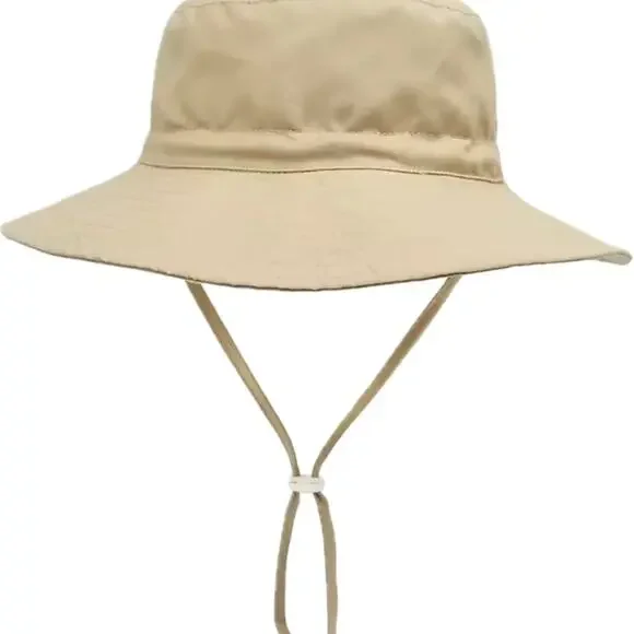 New kids Sun Hat Medium 2-6 years