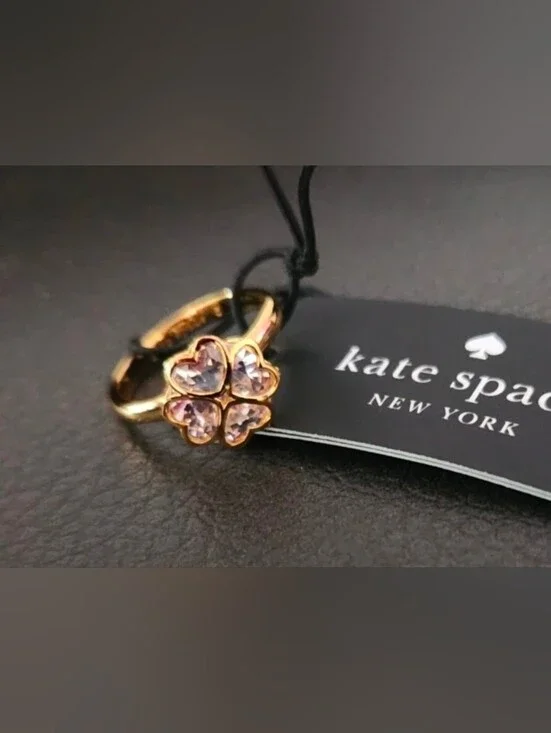 NWT Kate Spade Gold Flower Ring. Size 6