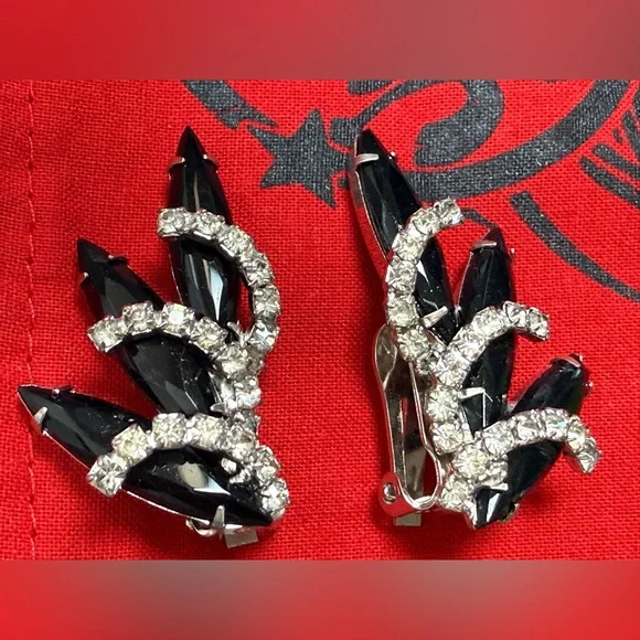 Vintage Black & Clear Rhinestones Silve-tone Clip On Earrings Open‎ Back Prongs