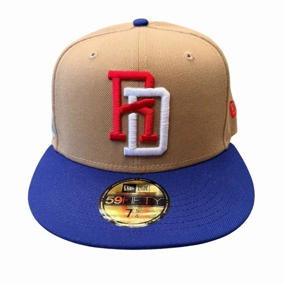 New Era‎ Dominican Republic World Baseball Classic Fitted Hat Khaki/Blue 7 5/8