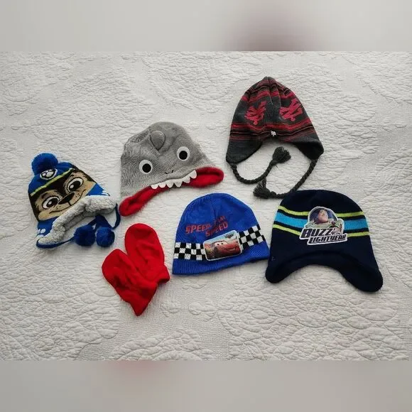Lot Of 5 Winter Hats Kids Characheters Mittens One Size