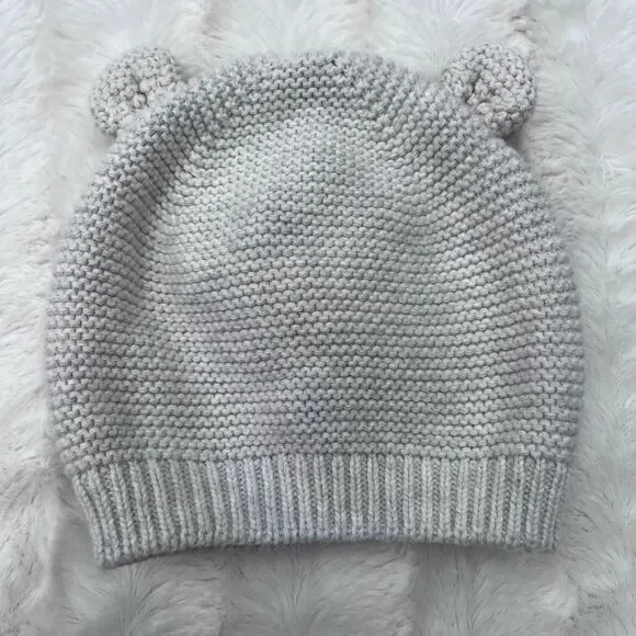 H&M Baby Brannan Bear Beanie size 2-6 months