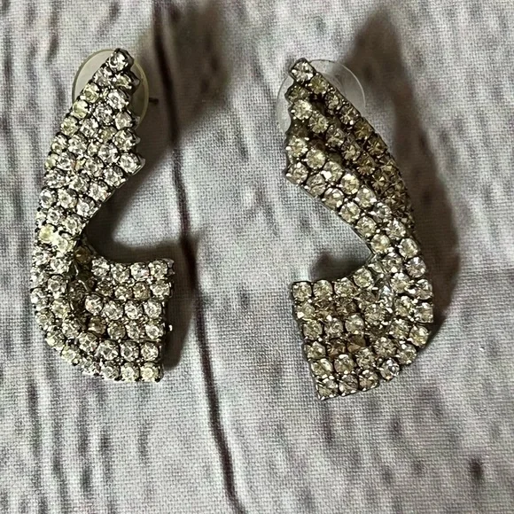 Vintage Rhinestone special occasions earrings