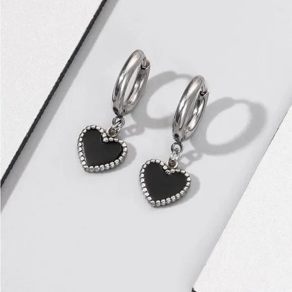 Black Heart Hoop Earrings A1448