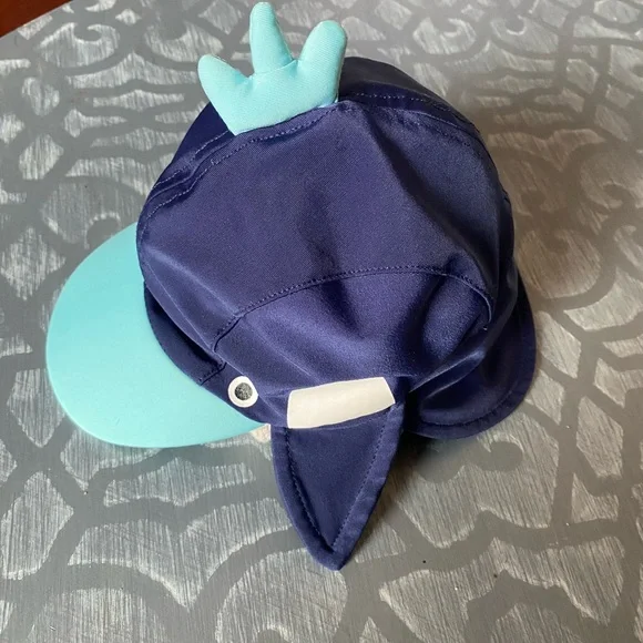 Cat and Jack boys, blue shark Sun hat size‎ 12 month