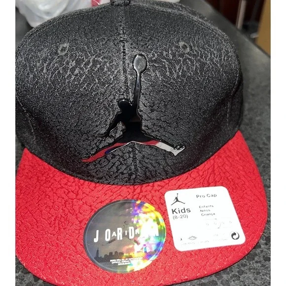 (12)Air JORDAN Metal JUMPMAN Kids 8-20 Black/Red Cap Hat Adjustable Snapback