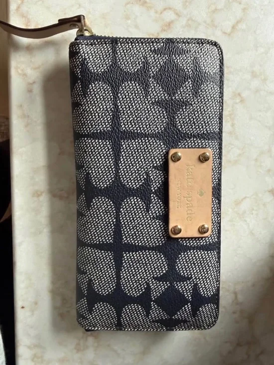 Kate spade wallet