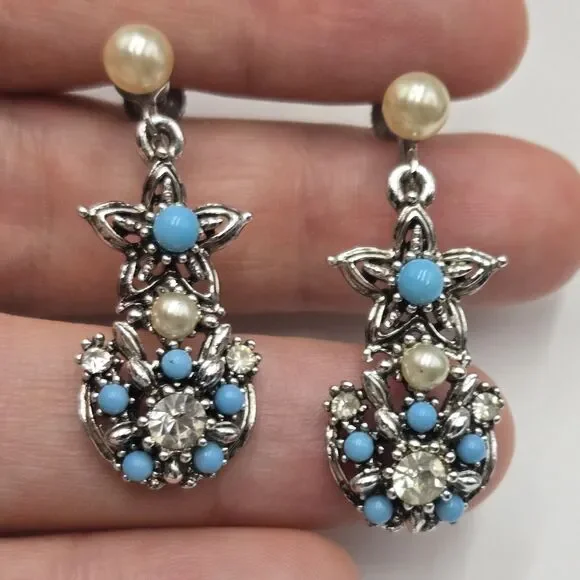 Vintage Star Brand Faux Turquoise And Bling Rhinestone Earrings Screwback