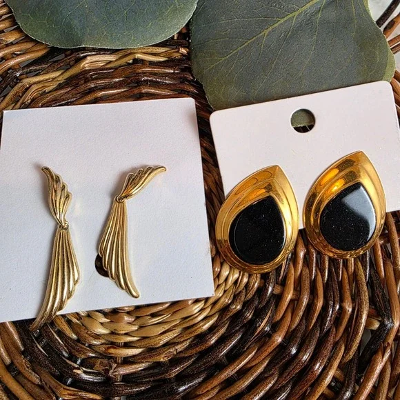 Vintage Gold Tone Earring Pair: Black Enamel Teardrop Stud & Gold Wing Fan Drops