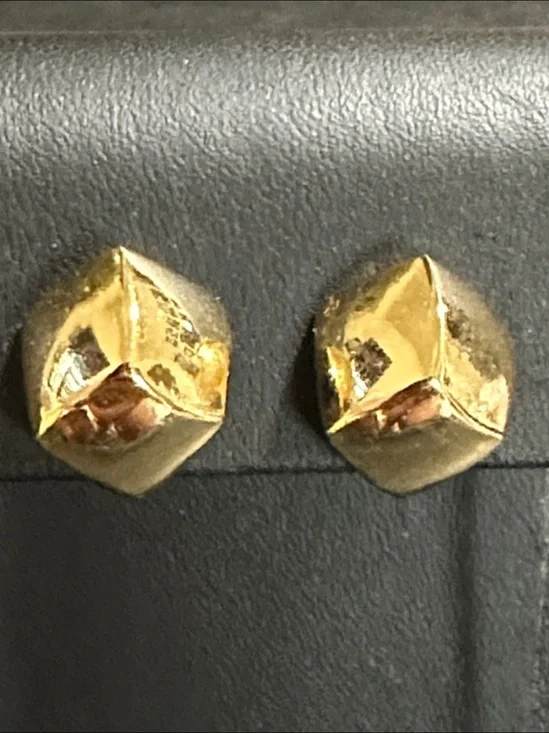 Vendome Pat.No. 3.176.465 VTG Gold Tone Adjustable Screw Back Clip On Earrings