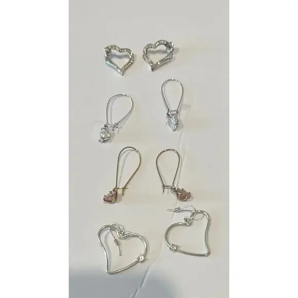 4 Pair of Avon Gift Giving Pierced Heart Shaped Earrings with Boxes Christmas‎