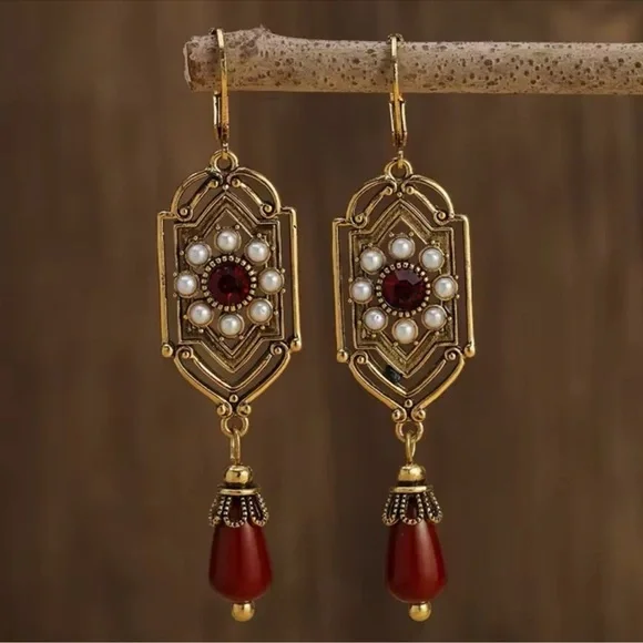 Marquis Ethnic Bordo Vintage Bronze Brushed Earrings