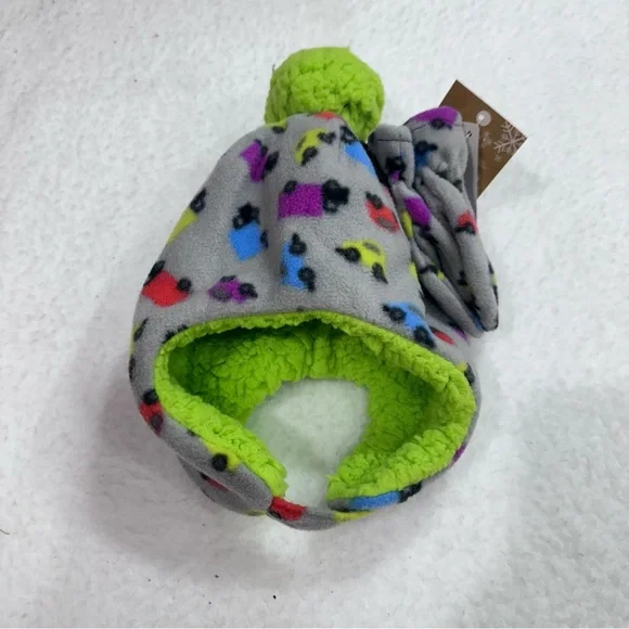 Boy’s Hat and Mitten Set (9-18 months)