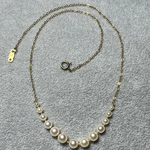 Solid 14k Gold & Graduated Pearl Necklace 14”