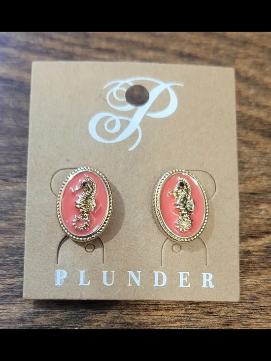 (12) PLUNDER Gold-Tone Seahorse Earrings