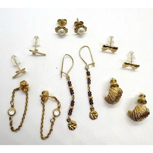 Vintage Lot of 6 Pairs‎ Pierced Earrings Gold Tone Dangle Stud Dainty Cross Bow