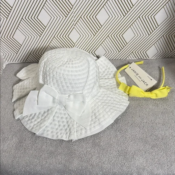 Janie and Jack hat NWT‎ white bucket hat pleated with bow 0-3m + Yellow Headband