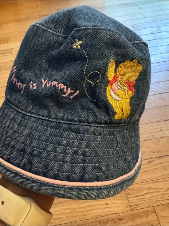 Disney Winnie the Pooh Denim Bucket Hat Toddler Blue Hunny is Yummy Vintage