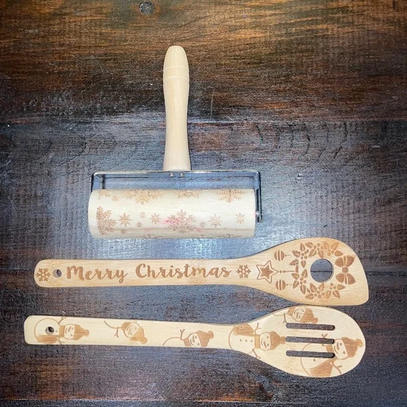 Christmas Bundle 2burned Wooden Spoons‎ & 1 Cookie Dough Snowflake Rolling Pin