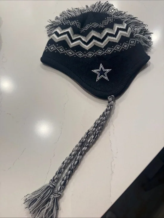 Kids Dallas Cowboys Earflap Knit Hat with Pom Trim soft fleece lining