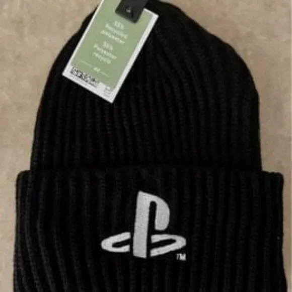 Boys 14 Playstation winter hat NEW