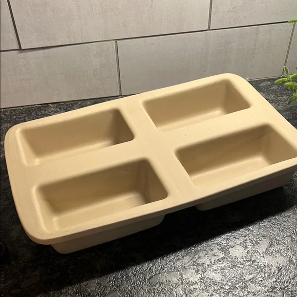 Family Heritage Stone loaf pan. Each loaf is 5 1/2 x 3. New in  box