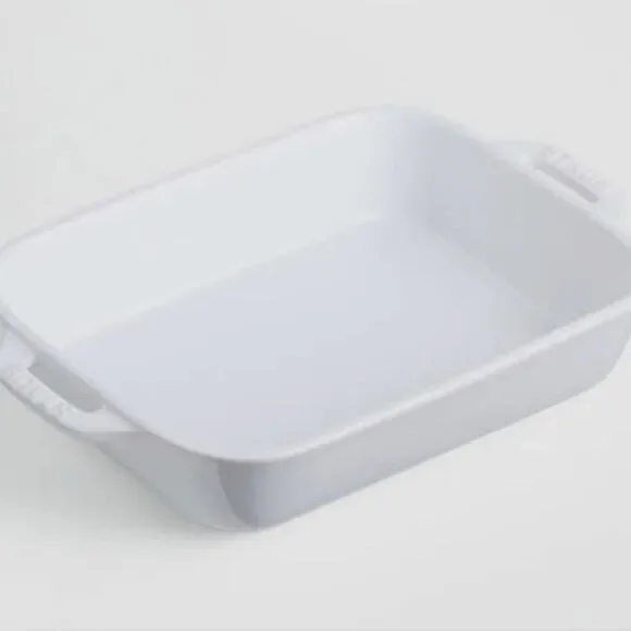 Staub Rectangular 1.05QT Ceramic‎ Baking Dish- White