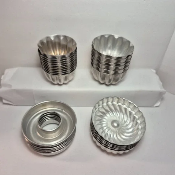 29 Pieces Vintage Aluminum Gelatin Bundt Jello Custard Ring Round Mini Molds