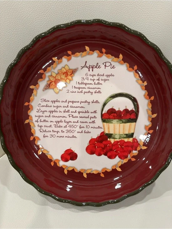 Apple Pie Decorative Pie Plate – Red and Green