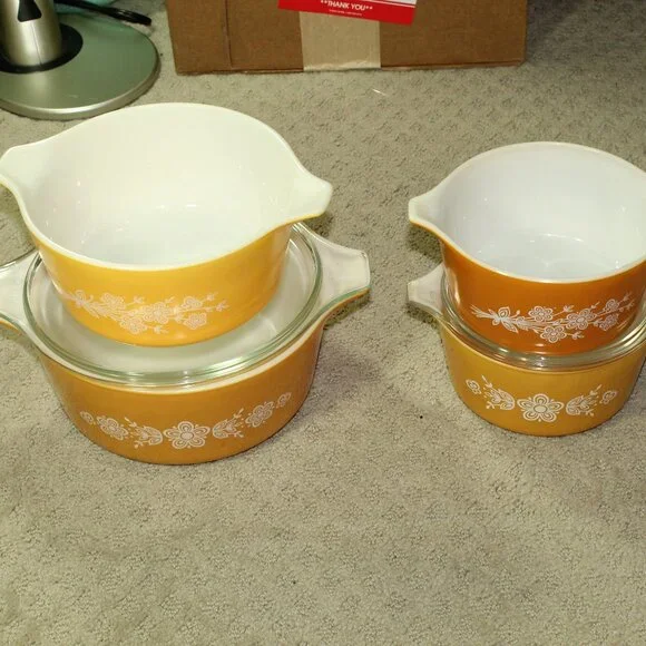 6 PC Vtg 1970's Pyrex BUTTERFLY GOLD Casserole Dish Set w/ 2 Lids 473-475 MINT