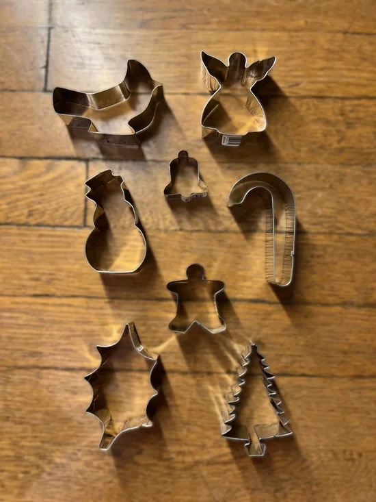 Vintage Stainless Steel Holiday Cookie Cutter Set - Silver