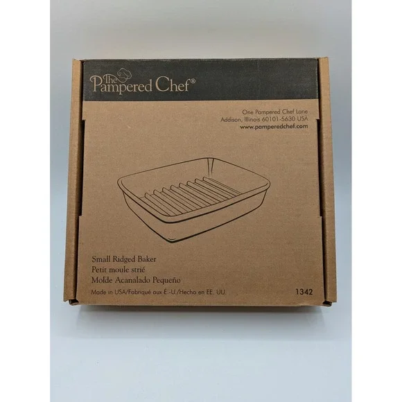 Pampered Chef Small Ridged Baker 1342 9x6.75 Stoneware Baking Dish Beige USA
