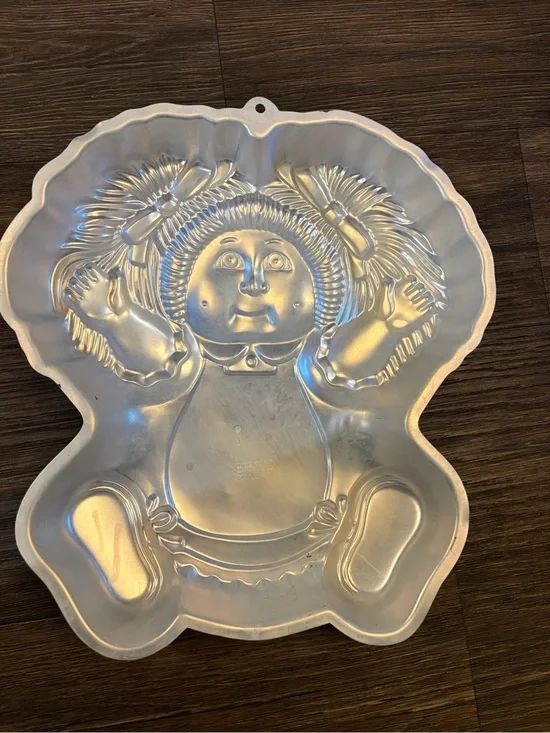 Vintage 1984 Wilton Cabbage Patch Kids Cake Pan Baking Mold