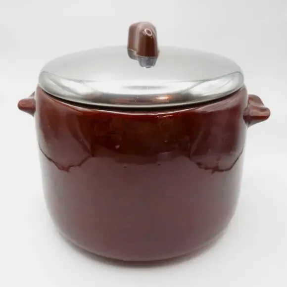 Vintage West Bend Bean Pot Brown Stoneware Crock Metal Lid Bakelite Style Knob