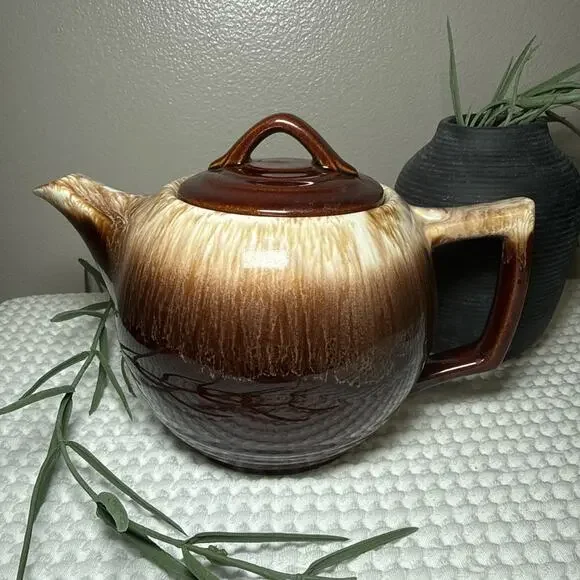 Vintage McCoy USA Pottery 140 Brown Drip Glaze Teapot Stoneware Rustic w Lid