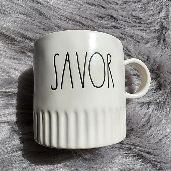 Rae Dunn by Magenta SAVOR‎ wider mug with ridged bottom