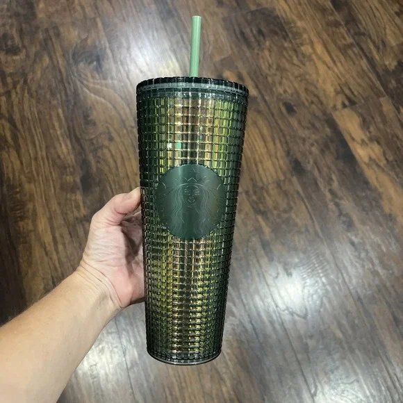 STARBUCKS - Christmas Green Holiday Tumbler Venti 24oz‎ Cold Cup With Straw NEW