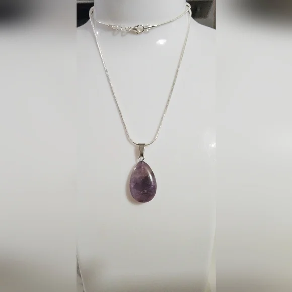 Natural Amethyst Purple Teardrop Pendant Necklace Item 02