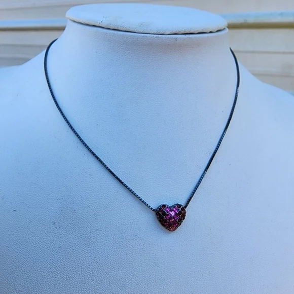 GIVENCHY Dark Silver Tone NECKLACE Pink Red RHINESTONE HEART PENDANT 15