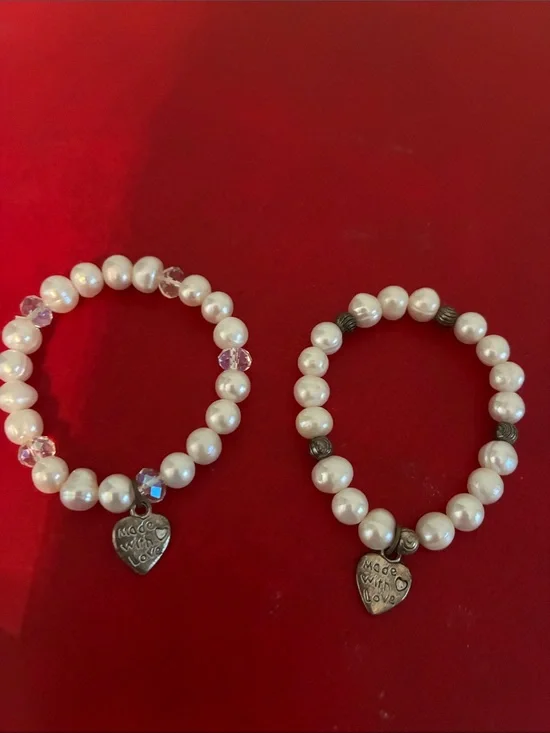 Little girl bracelet’s