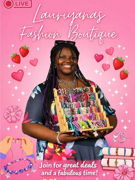 Lauriyanasfashionboutique.square.site live show