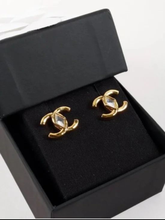 Chanel spring 2023 CC earrings