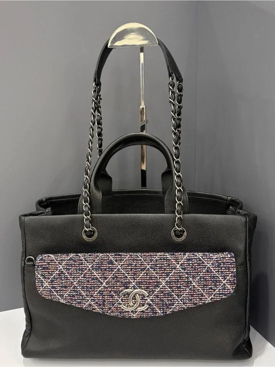 Chanel Tweed Coco Break Shopping Tote