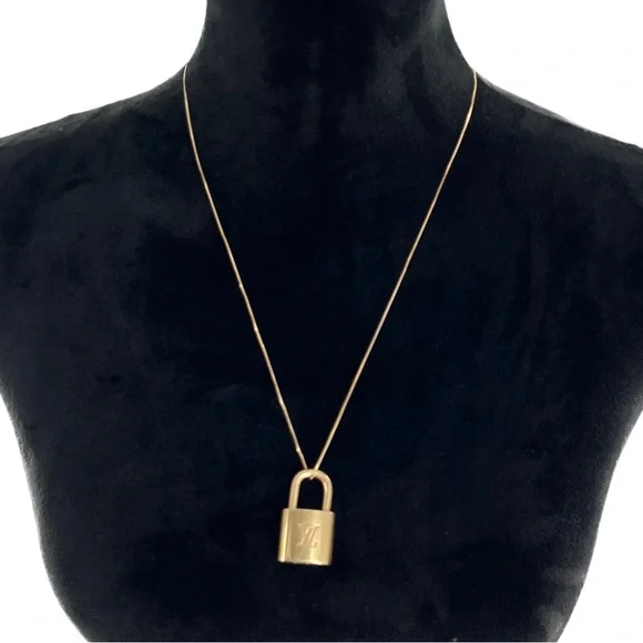 Authentic Louis Vuitton Brass Lock #317 No Key with After Market Box Chain 24”